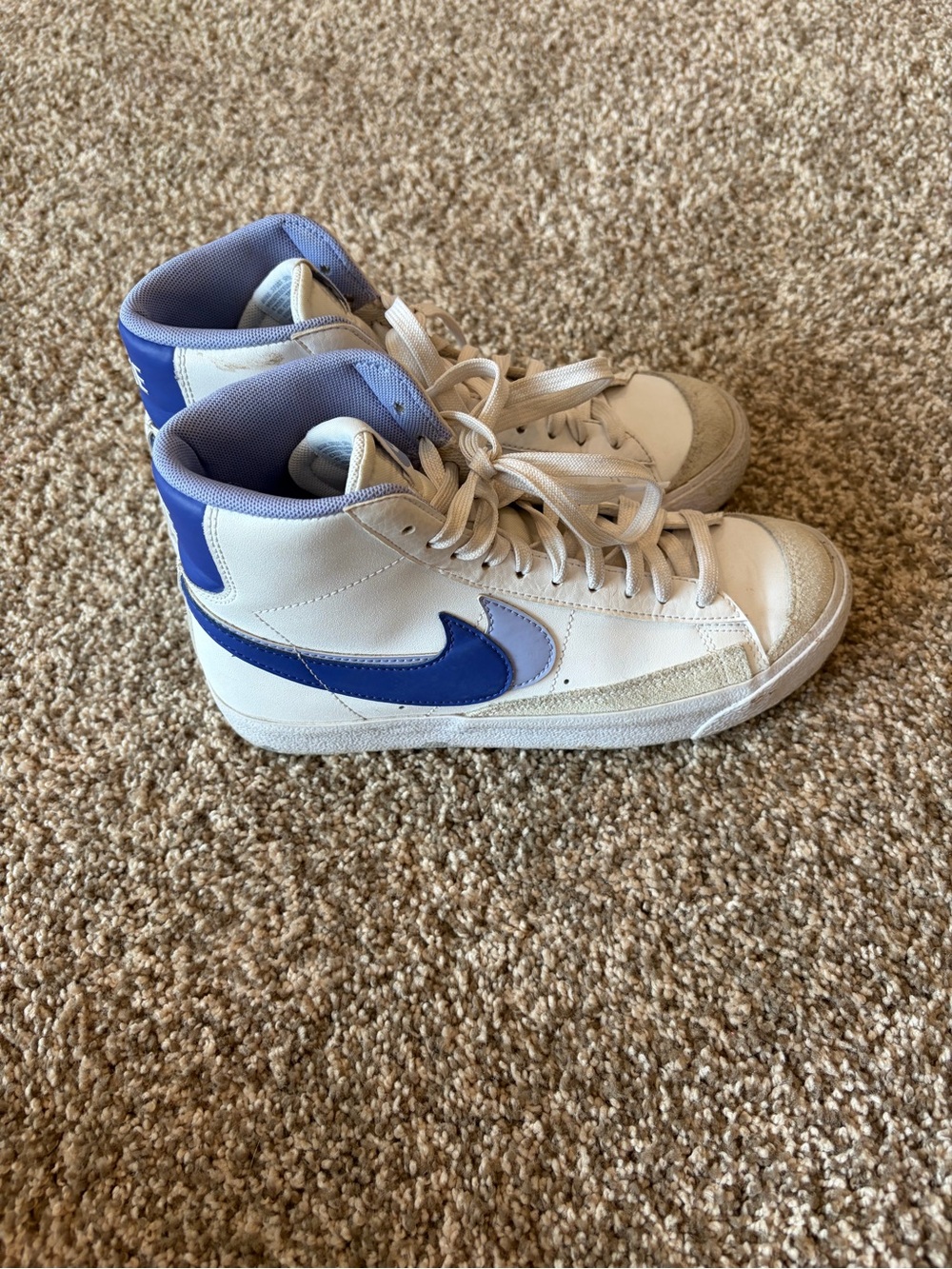 Nike High-Top Sneakers White with Blue Accents